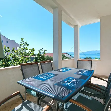 Zivogosce - 1057d Blato (Makarska)